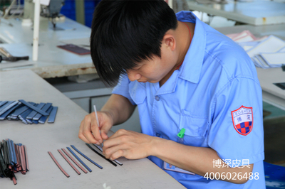 皮具加工厂 匠心工艺与时尚潮流的交汇点